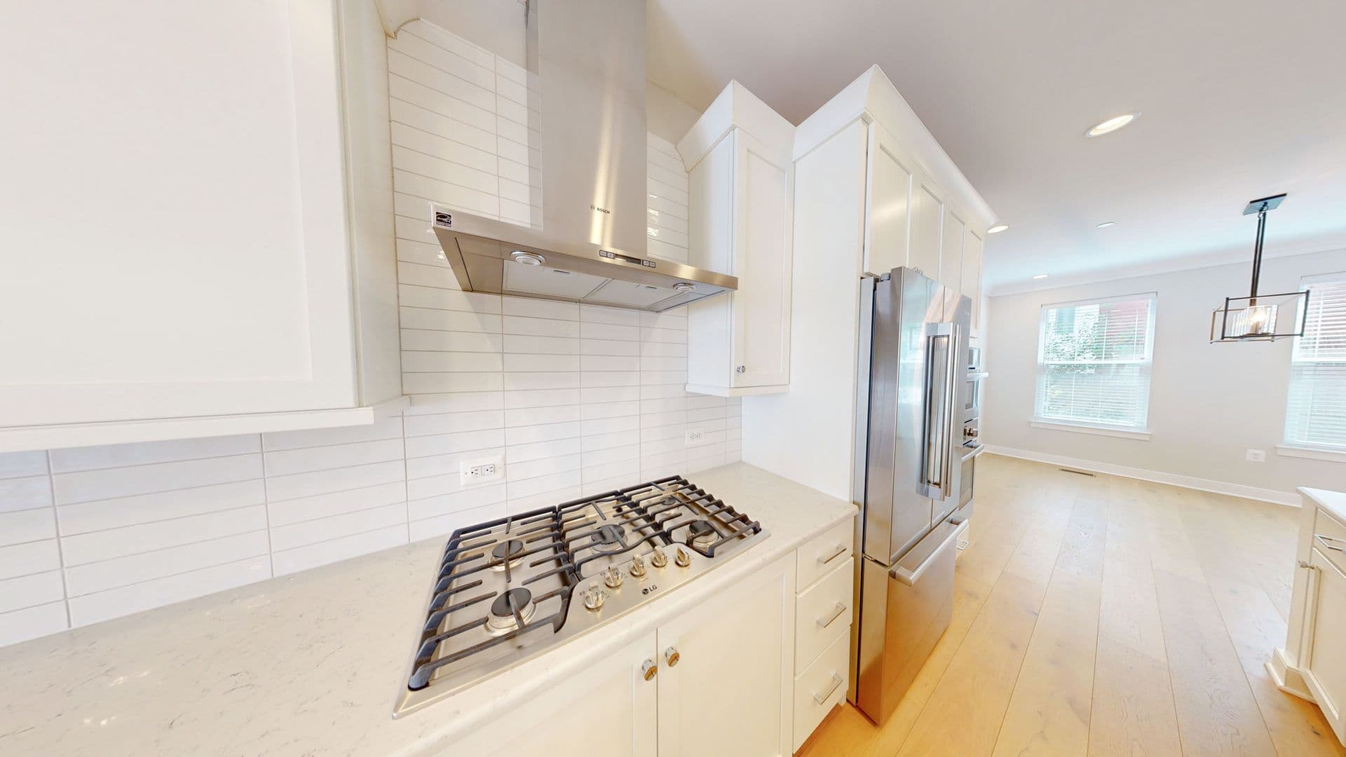 North Bethesda Townhome: 10324 Grosvenor Place