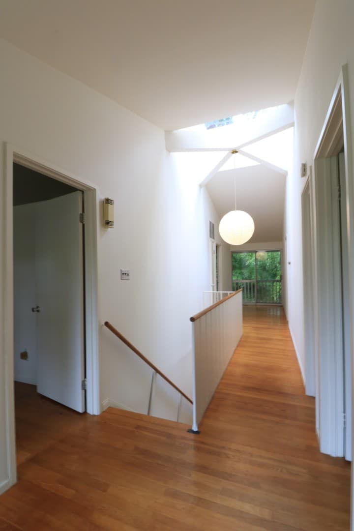 Bethesda House: 6609 Selkirk Drive