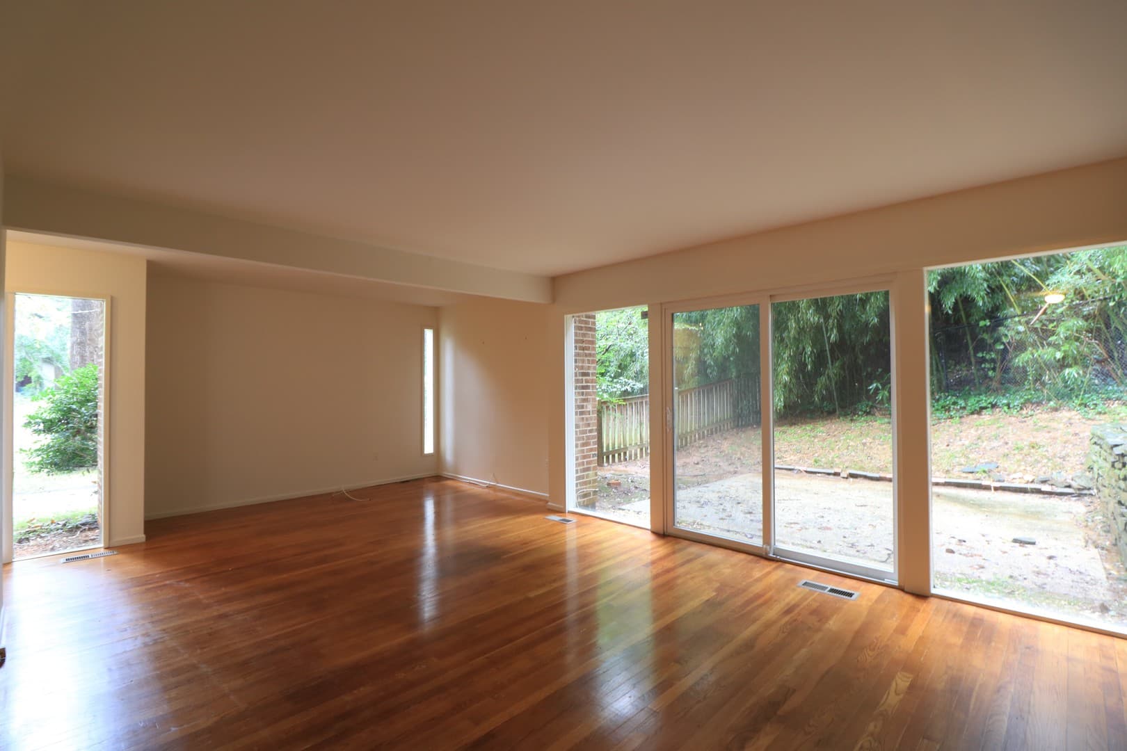 Bethesda House: 6609 Selkirk Drive