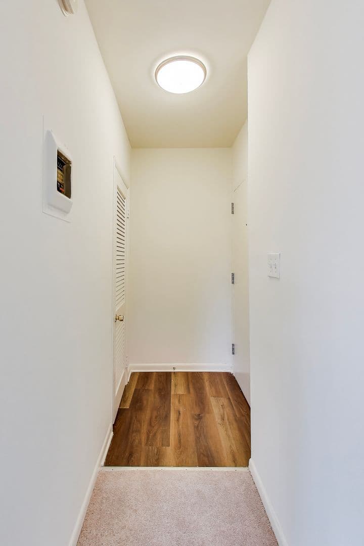 Washington Apartment: 5509 1St St NW