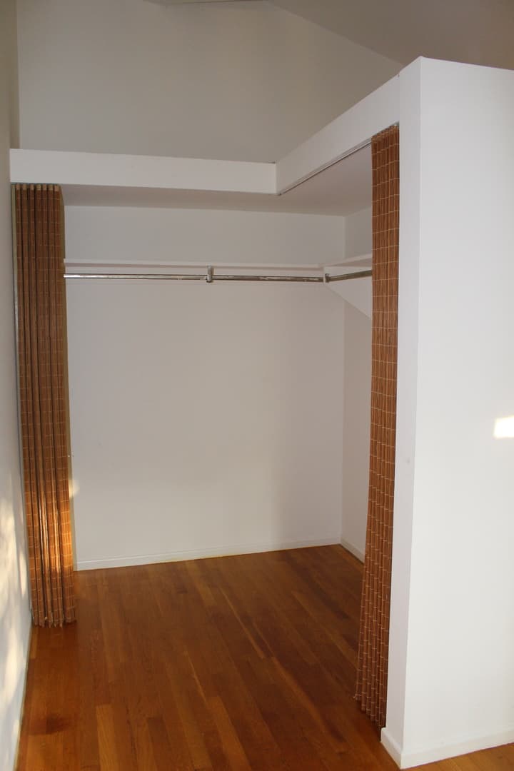 Bethesda House: 6609 Selkirk Drive