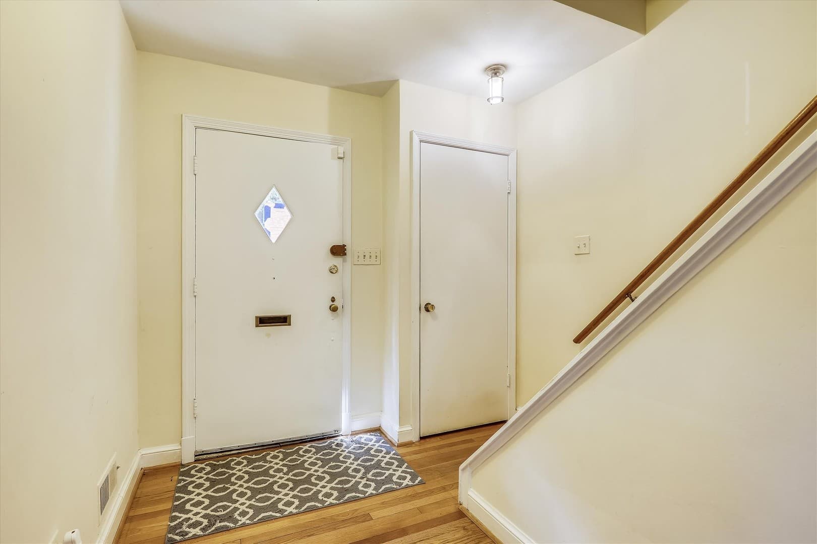 Chevy Chase House: 3303 Winnett Road