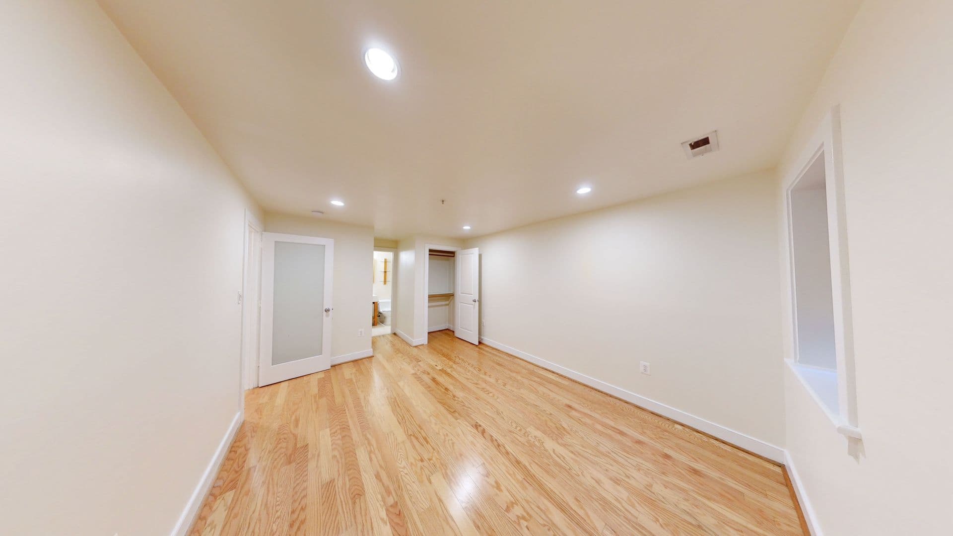 Washington Condo: 1462 Harvard St NW