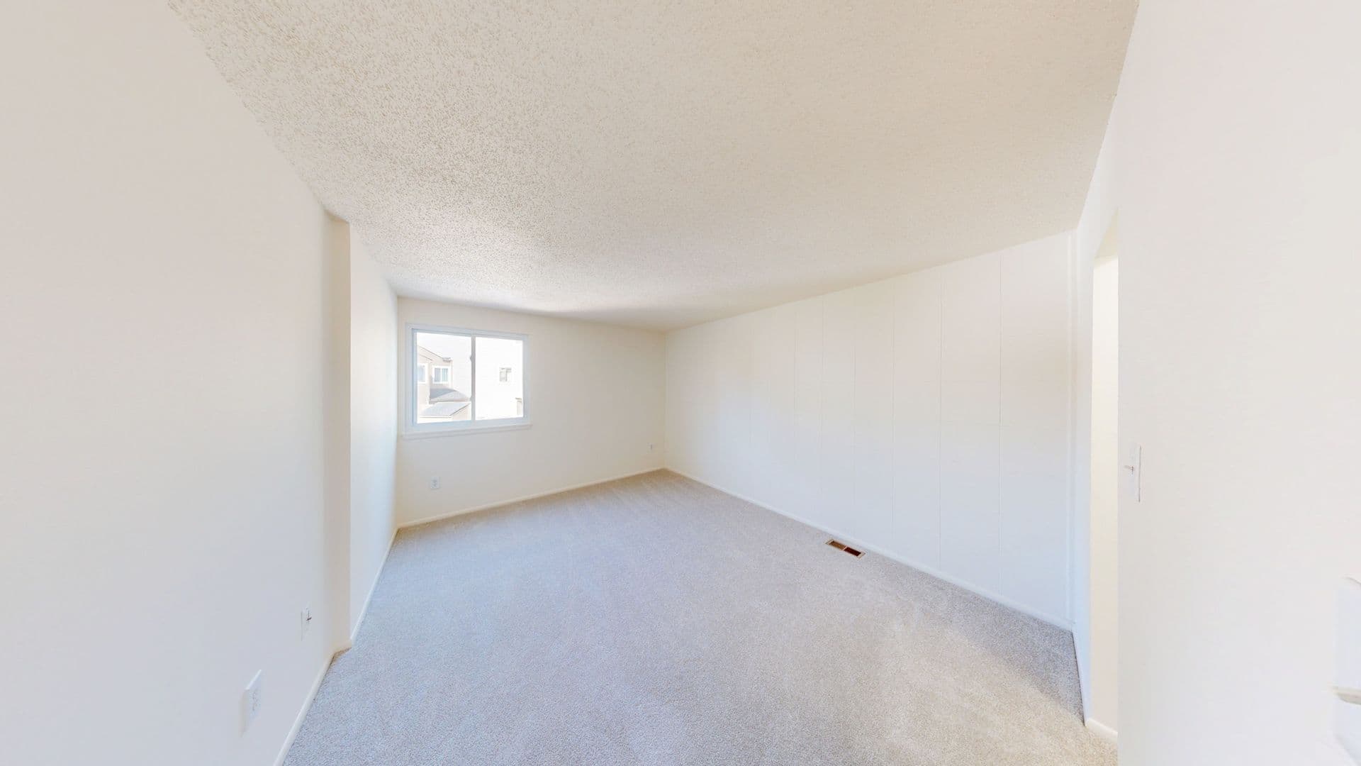 Frederick Townhome: 7197D Cimarron Court