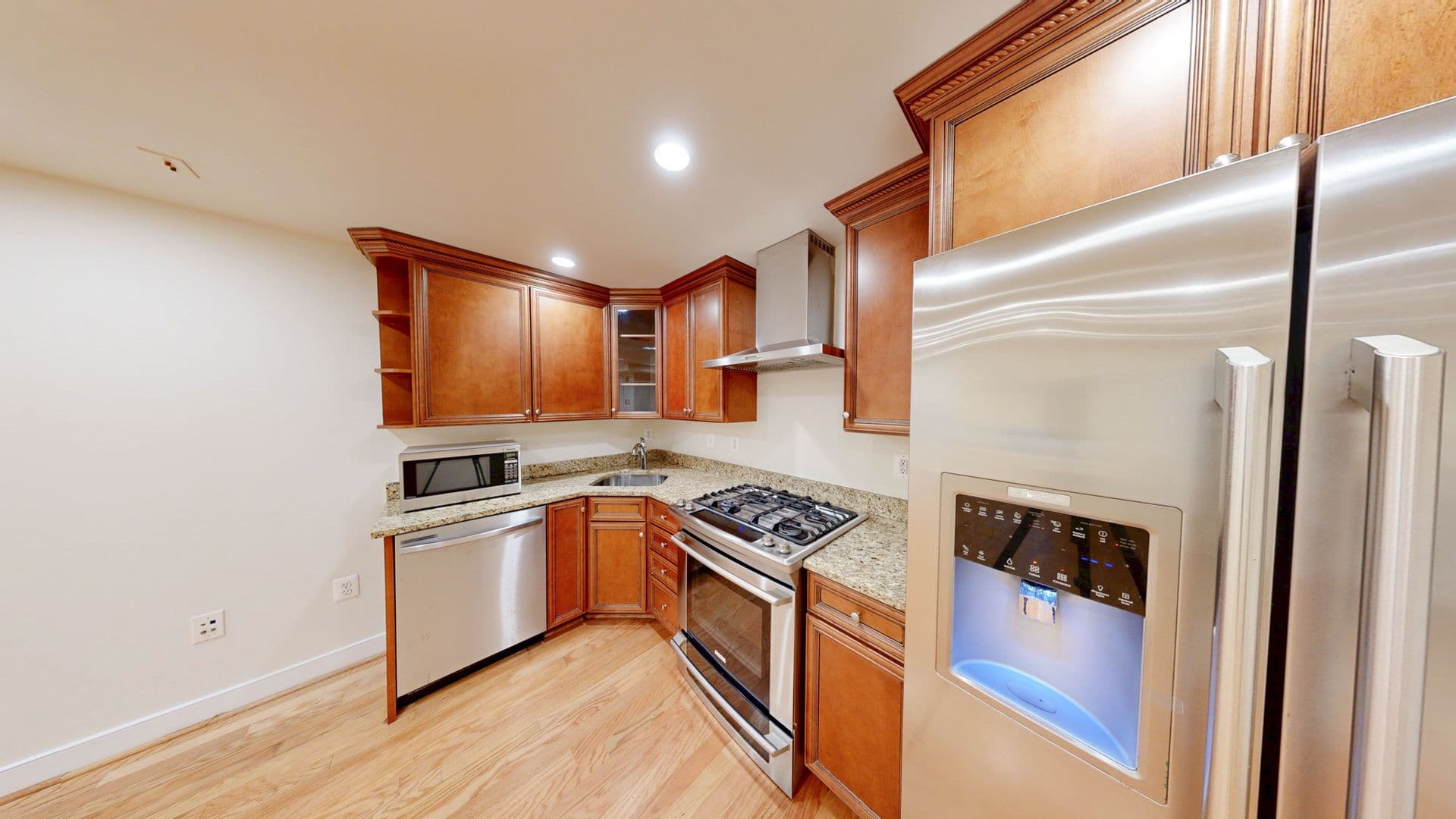 Washington Condo: 1462 Harvard St NW