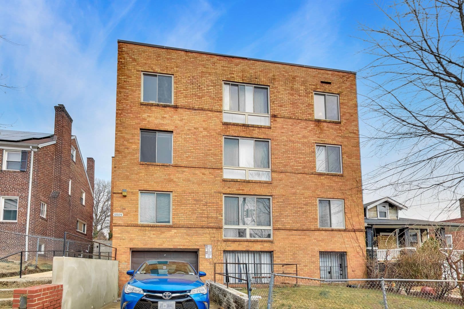 Washington Apartment: 5509 1St St NW