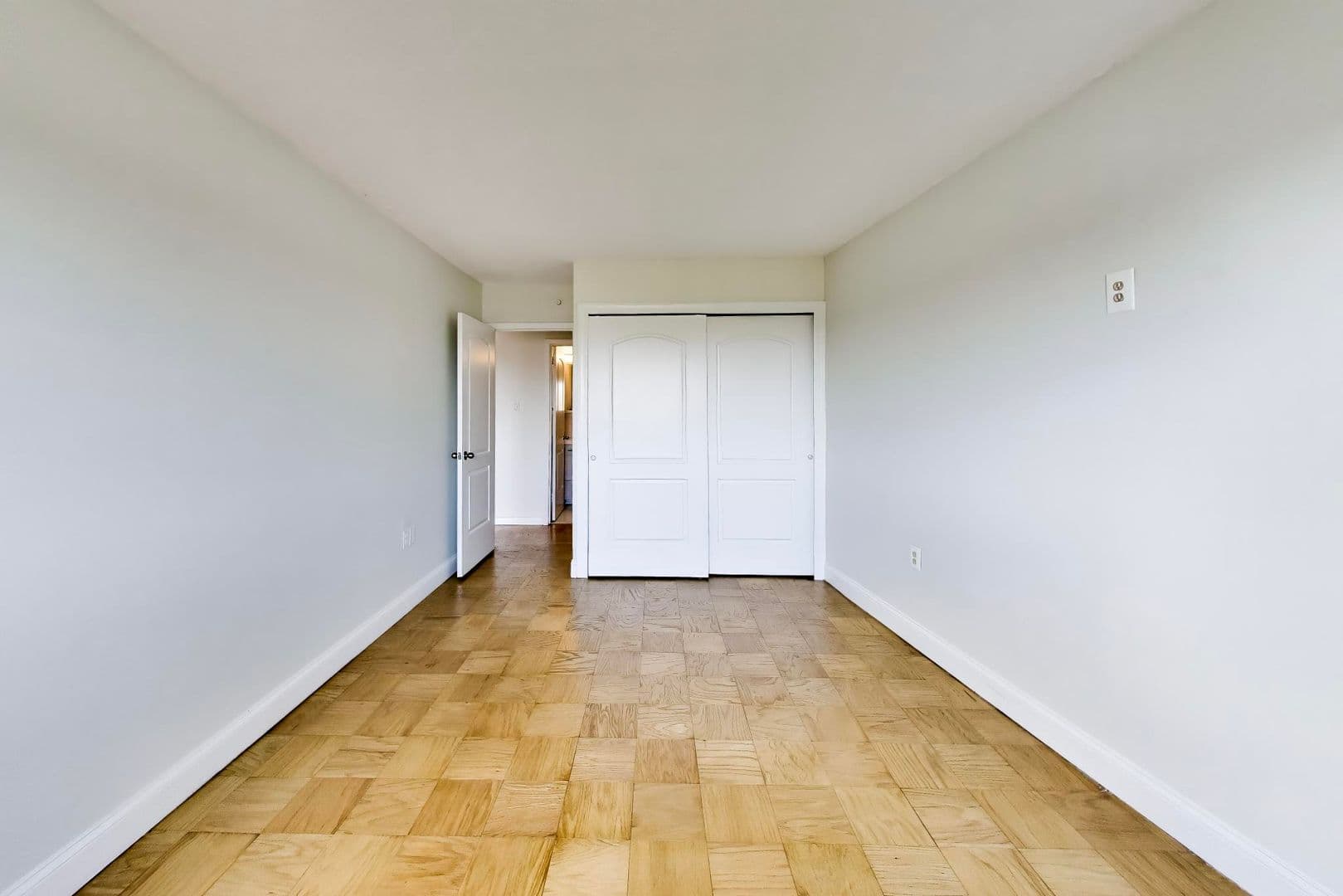 Washington Condo: 1816 New Hampshire Ave NW