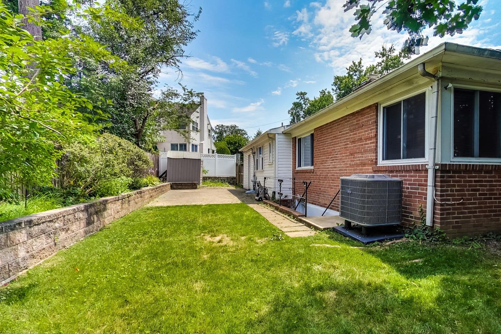 Bethesda House: 8617 Lynbrook Drive