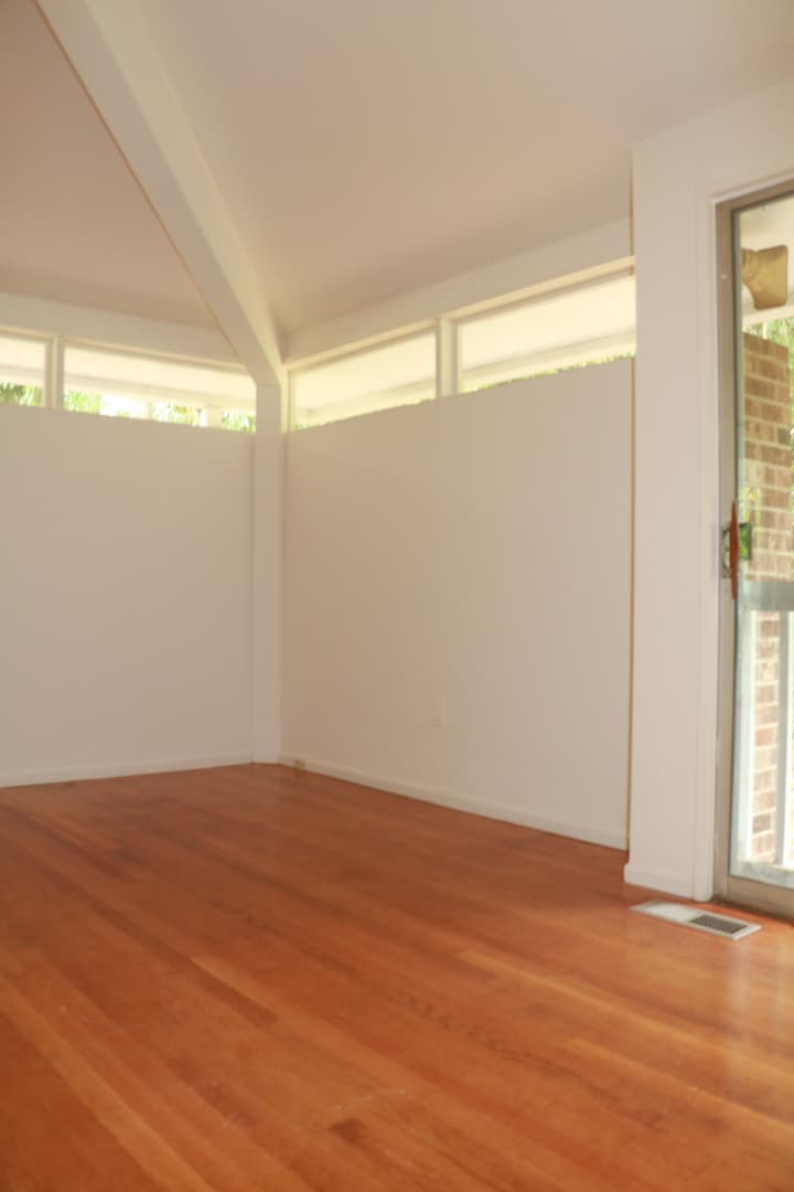 Bethesda House: 6609 Selkirk Drive