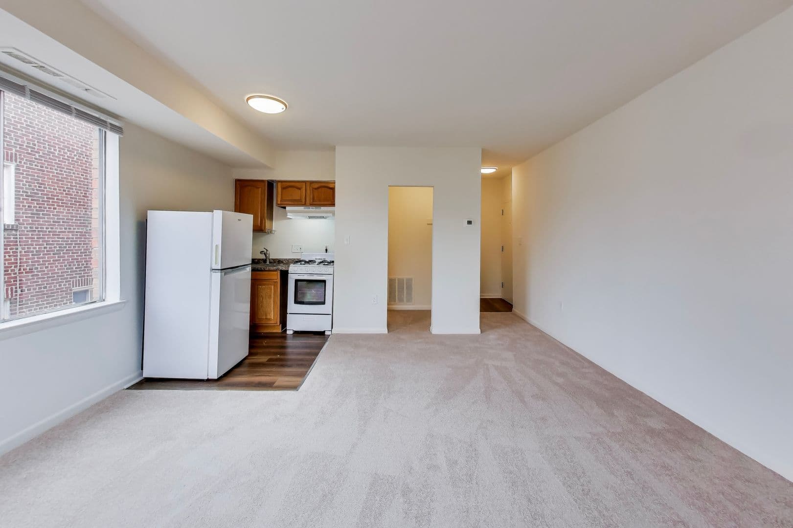 Washington Apartment: 5509 1St St NW