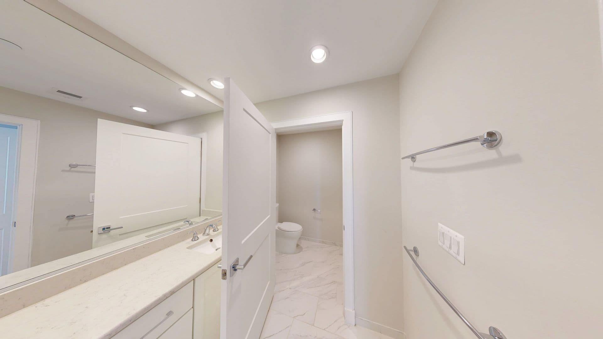 North Bethesda Townhome: 10324 Grosvenor Place