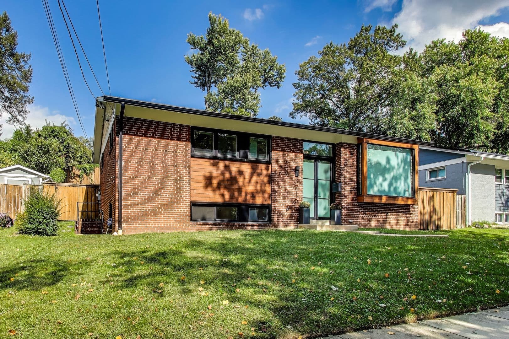 Kensington House: 3715 Astoria Rd