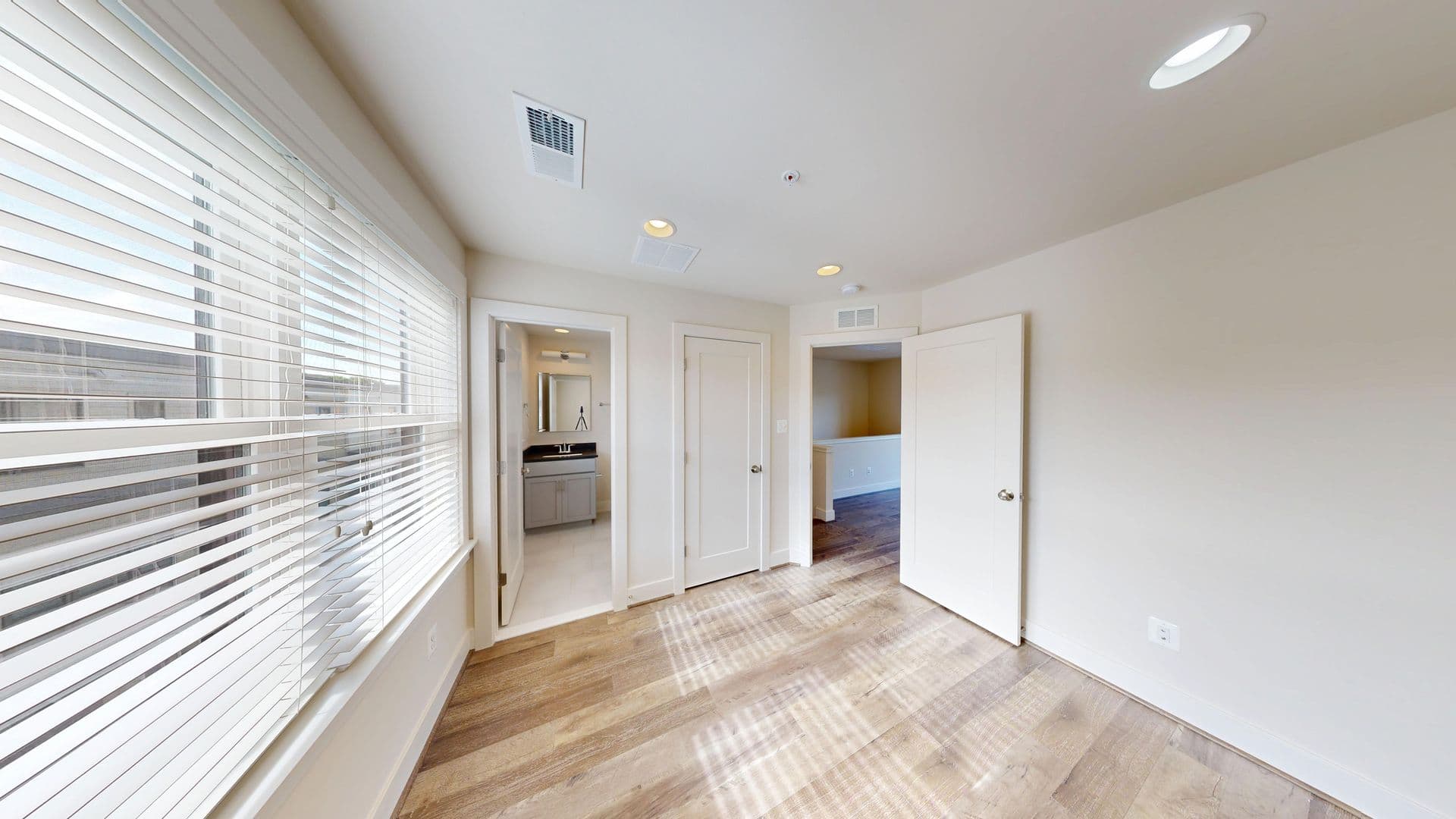 Bethesda Townhome: 10366 Jacobsen St,