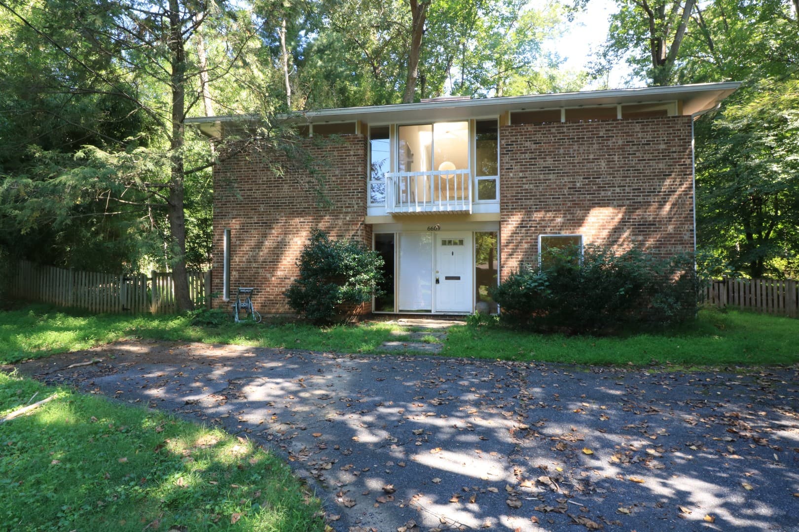 Bethesda House: 6609 Selkirk Drive
