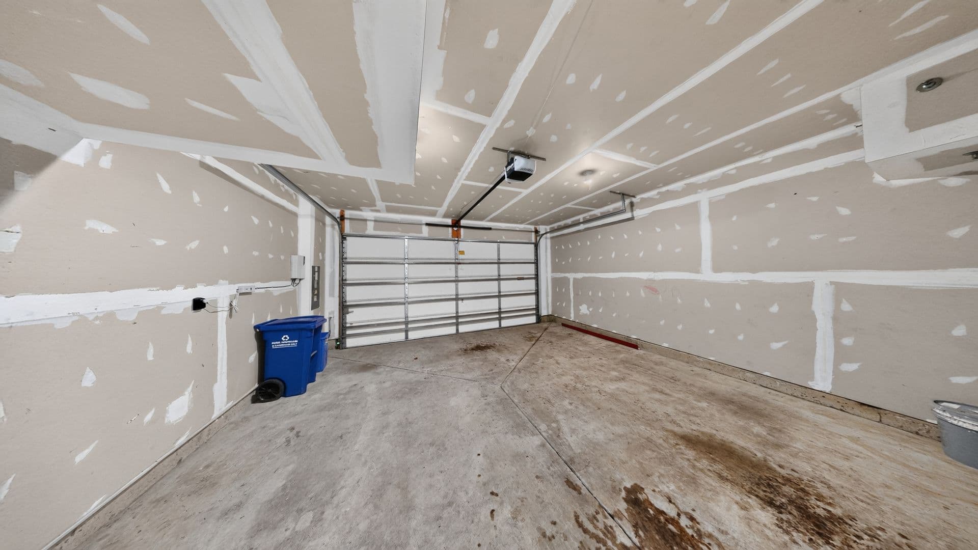 Silver Spring Townhome: 2148 Little Sorrel Way