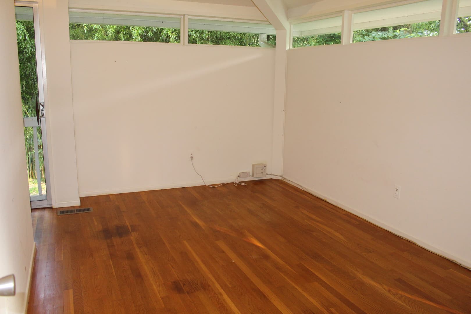Bethesda House: 6609 Selkirk Drive