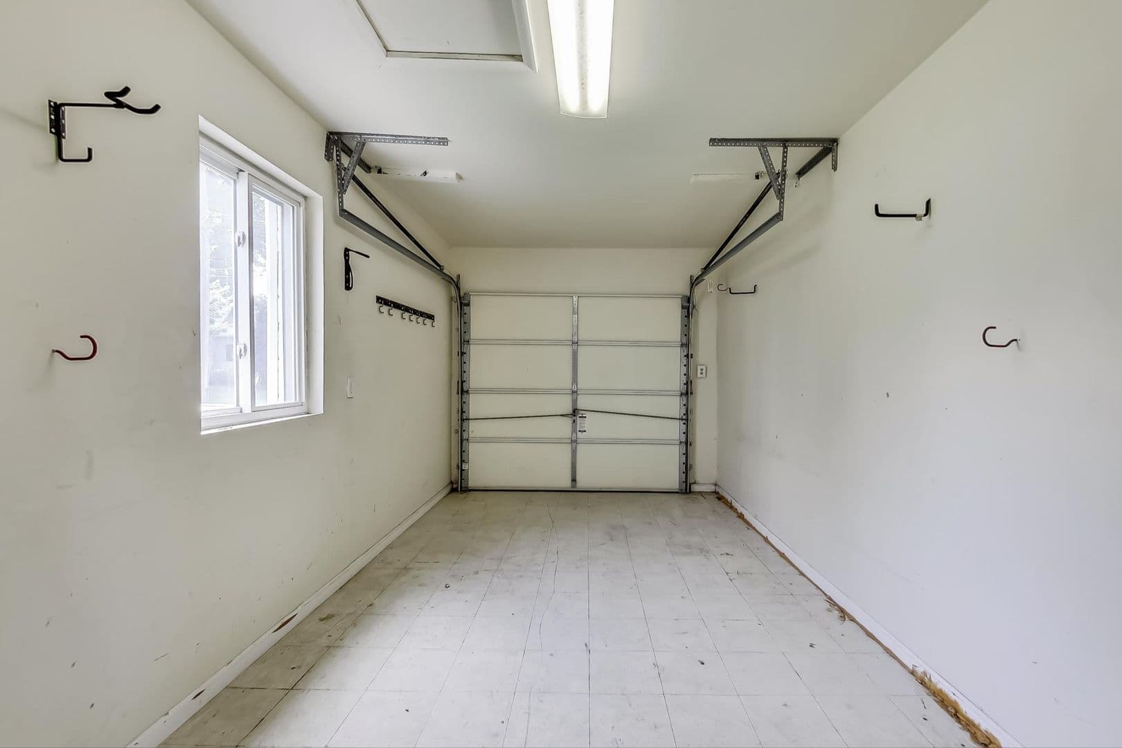 Bethesda House: 8617 Lynbrook Drive