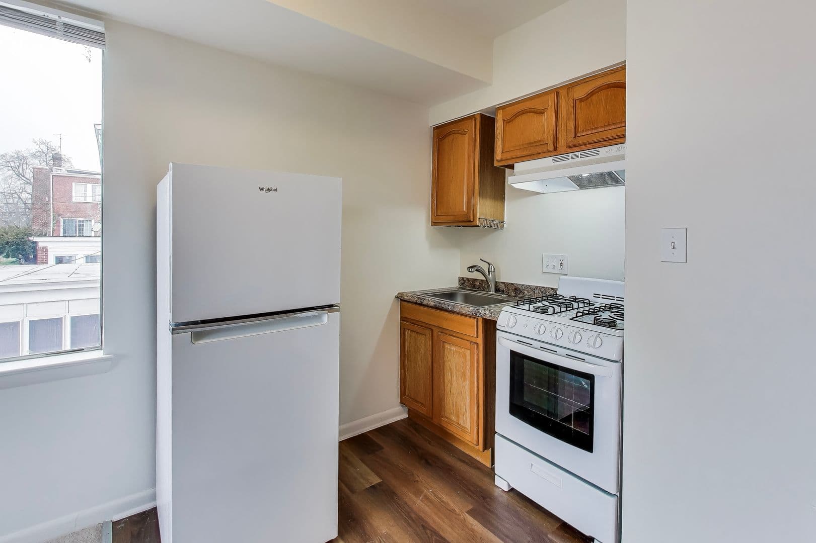 Washington Apartment: 5509 1St St NW