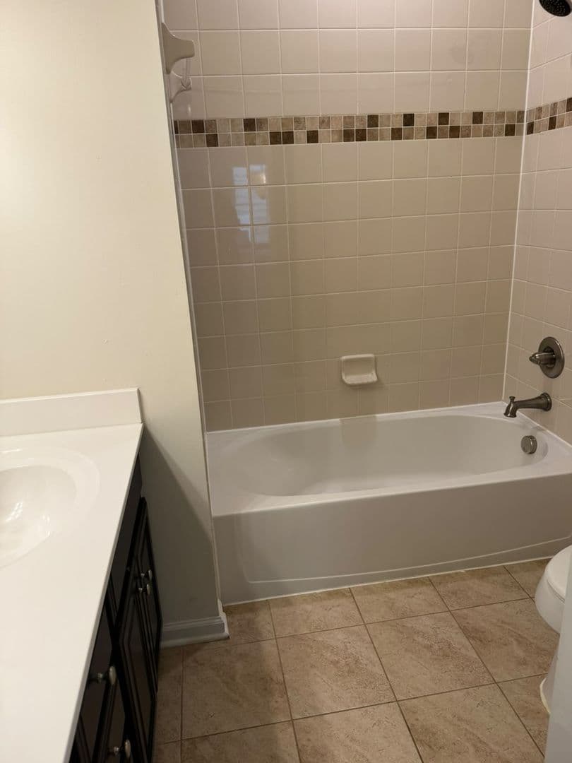 Clarksburg House: 22860 Glacier Lily Drive
