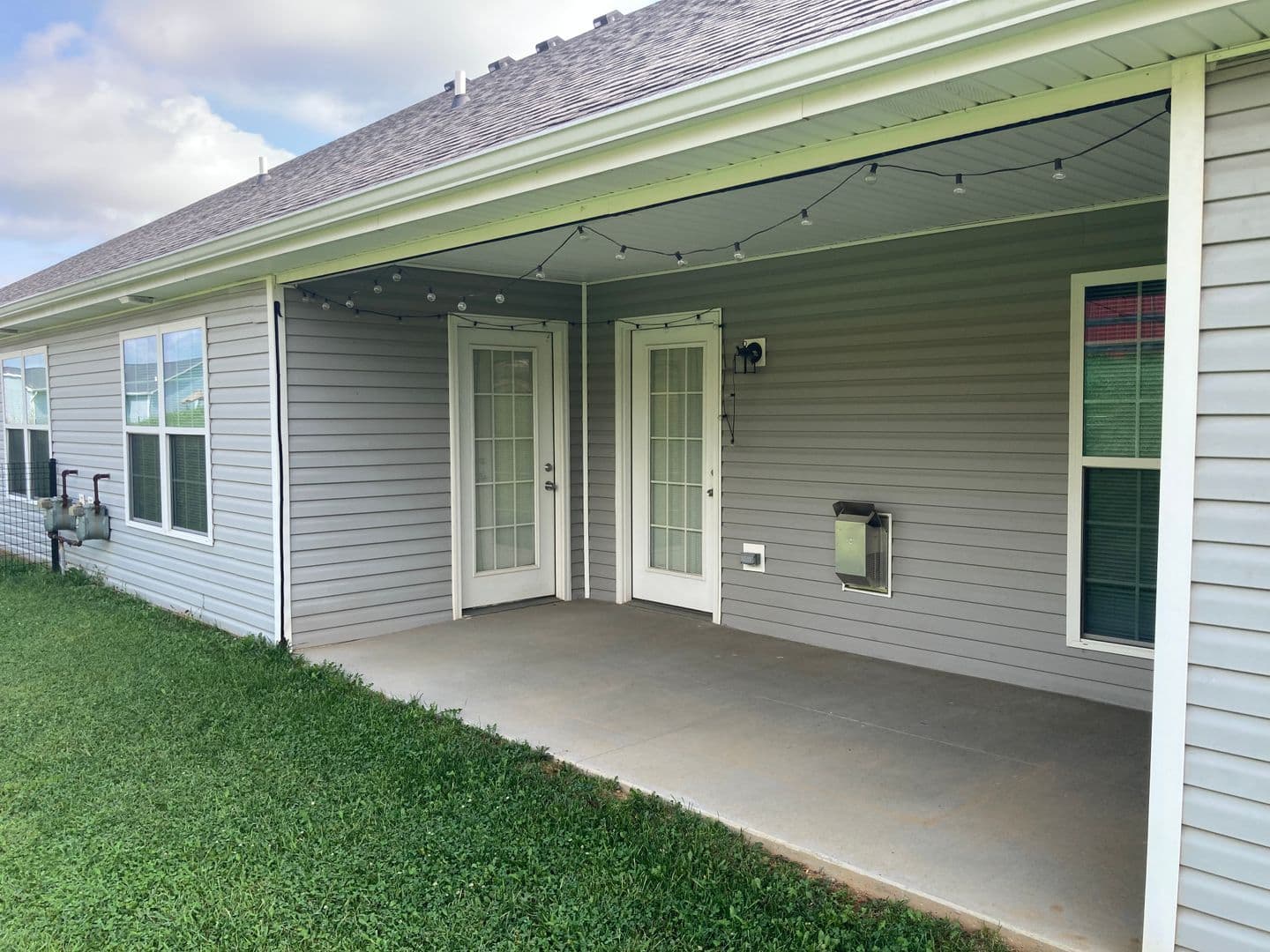 Vine Grove House: 205 Royal Birkdale Court