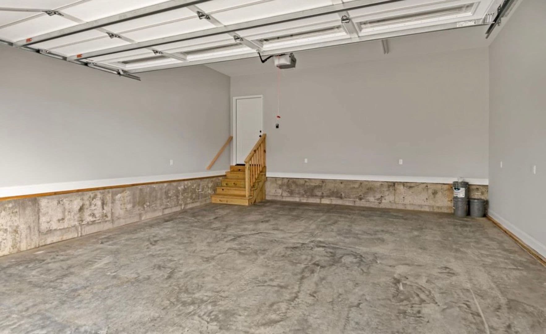 Vine Grove House: 100 Lowball Lane