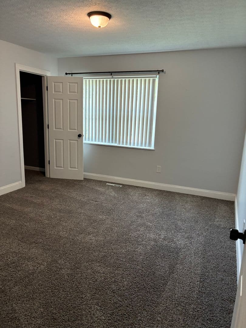 Radcliff House: 964 Timberwood Drive