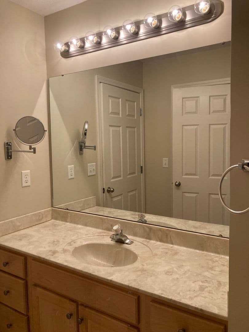 Elizabethtown Townhome: 106-A Walnut Trace Circle