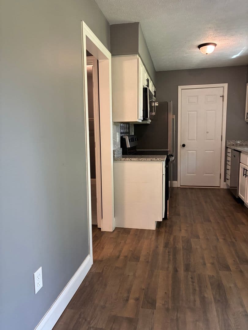 Radcliff House: 964 Timberwood Drive