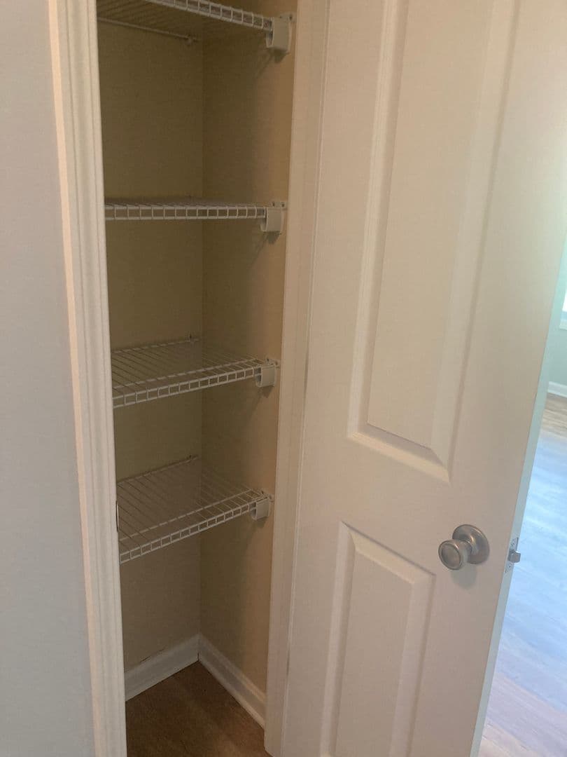 Vine Grove House: 205 Royal Birkdale Court