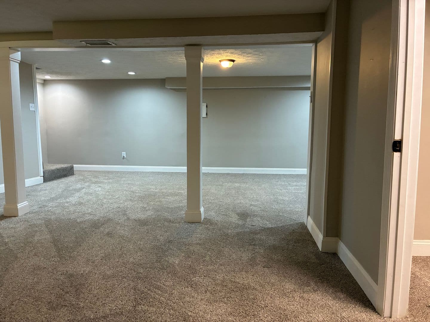 Radcliff House: 964 Timberwood Drive
