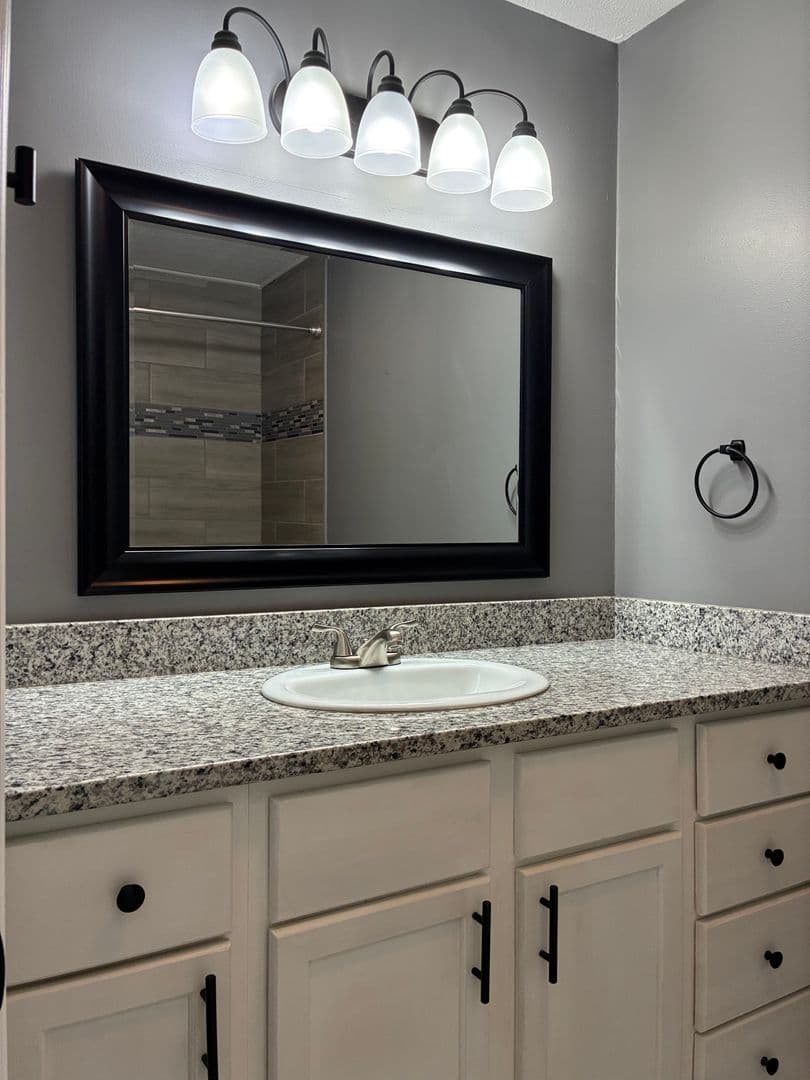 Radcliff House: 964 Timberwood Drive