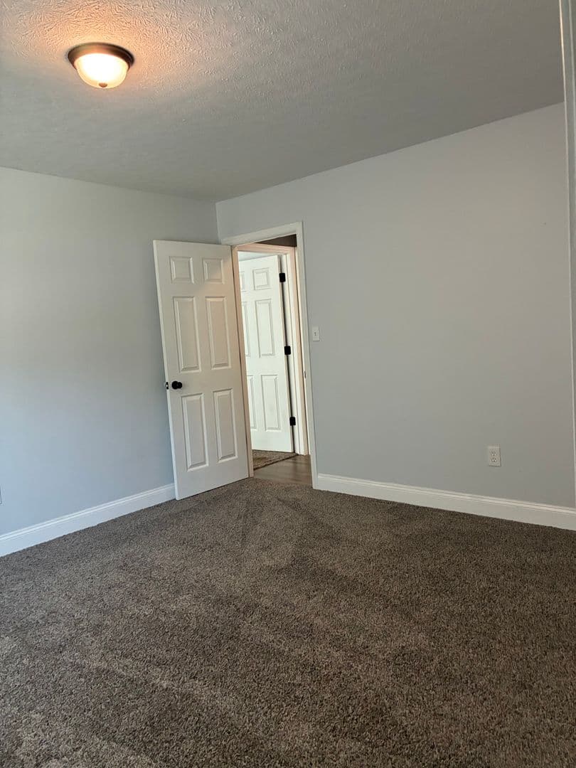 Radcliff House: 964 Timberwood Drive