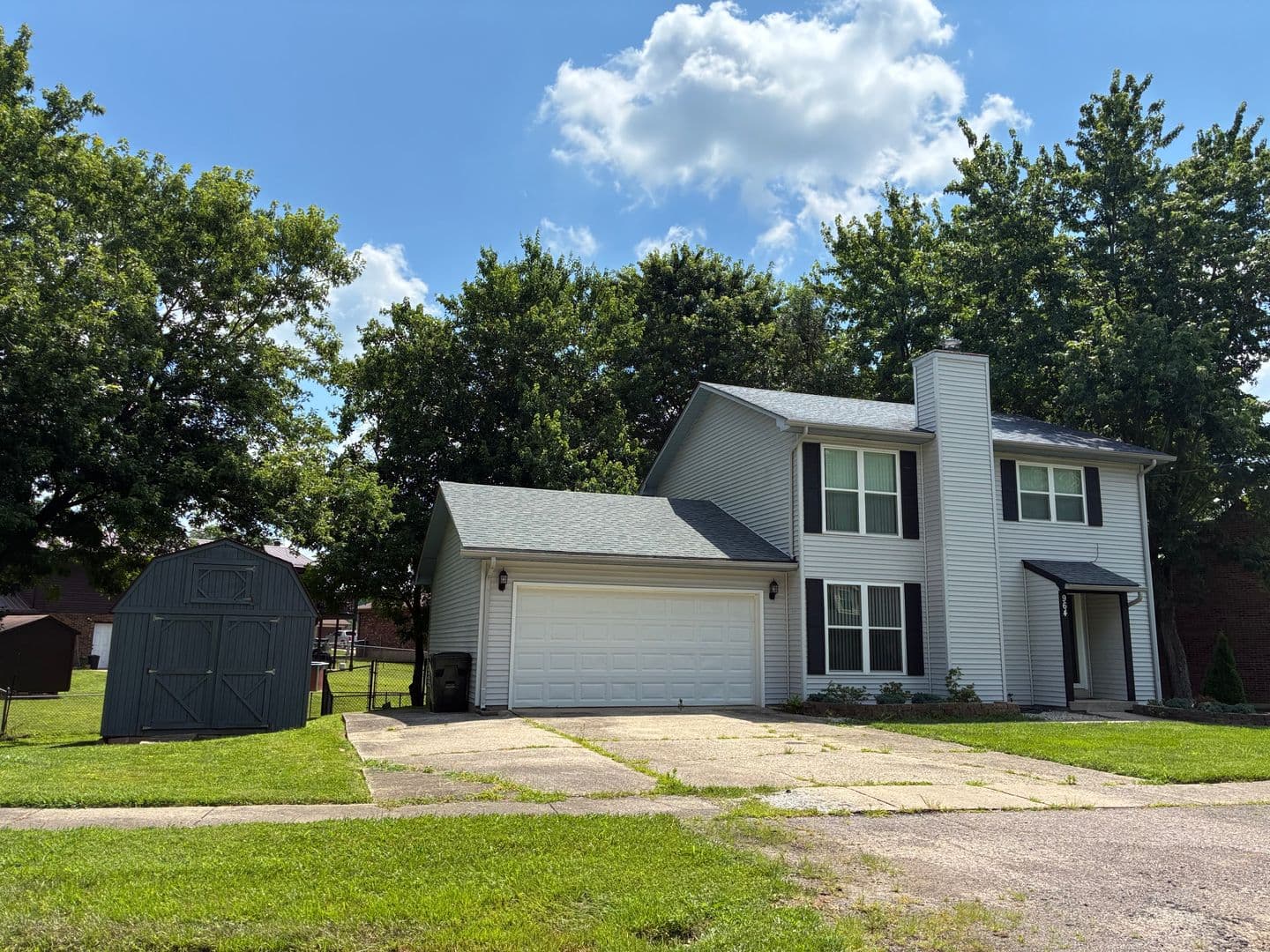 Radcliff House: 964 Timberwood Drive