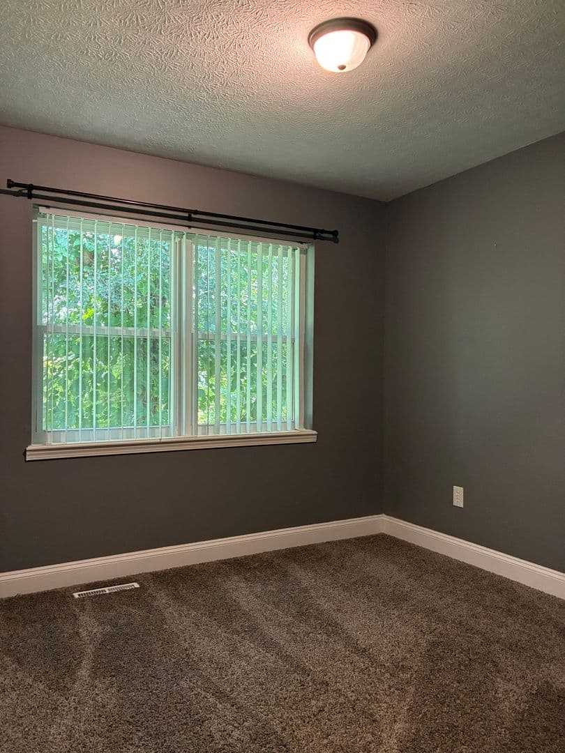 Radcliff House: 964 Timberwood Drive