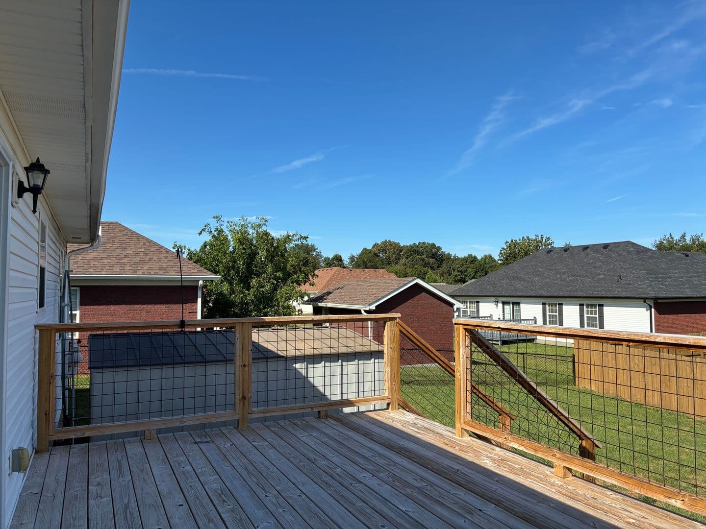 Vine Grove House: 117 Victory Lake Drive
