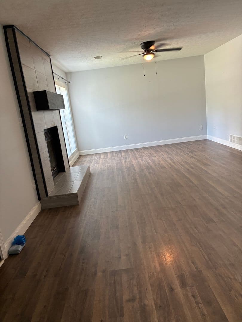 Radcliff House: 964 Timberwood Drive