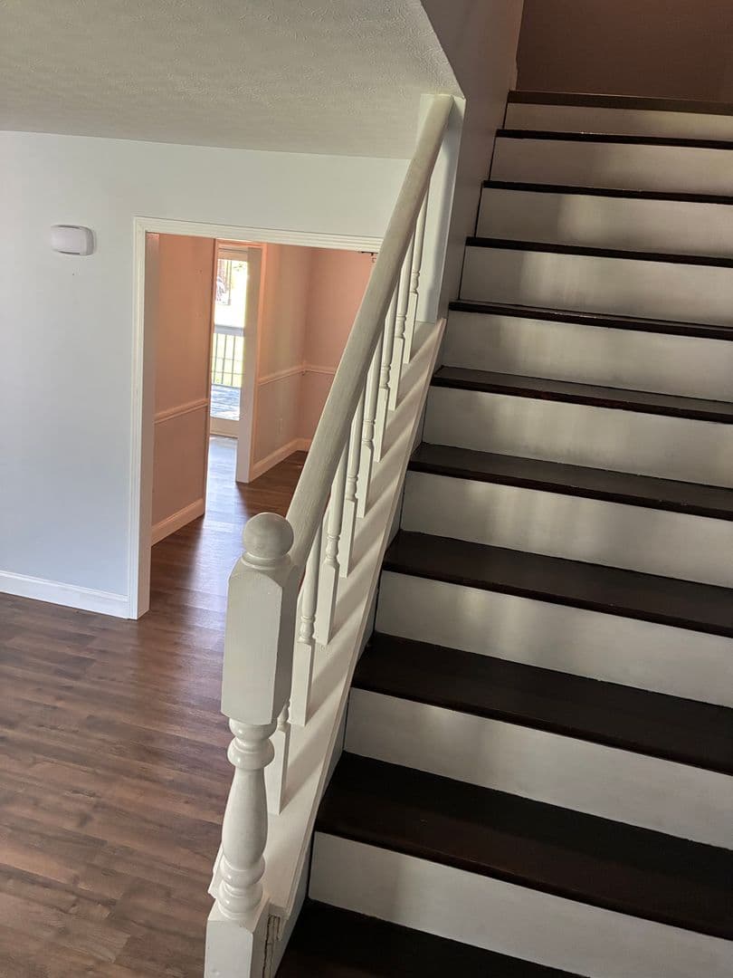 Radcliff House: 964 Timberwood Drive