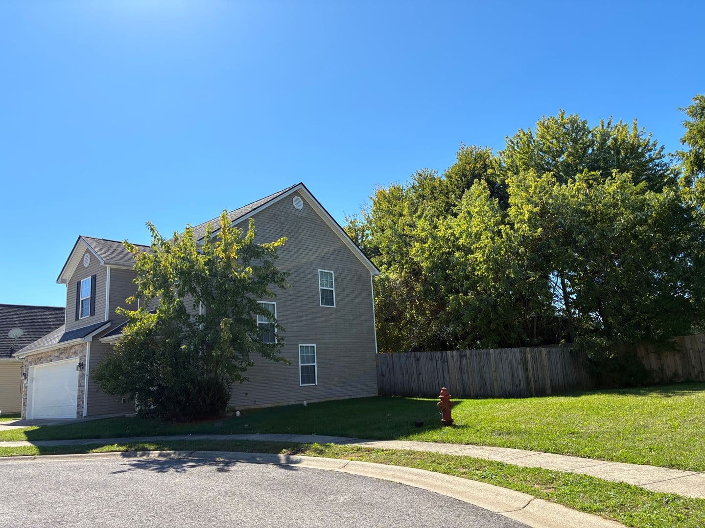 Radcliff House: 125 Ashton Walk