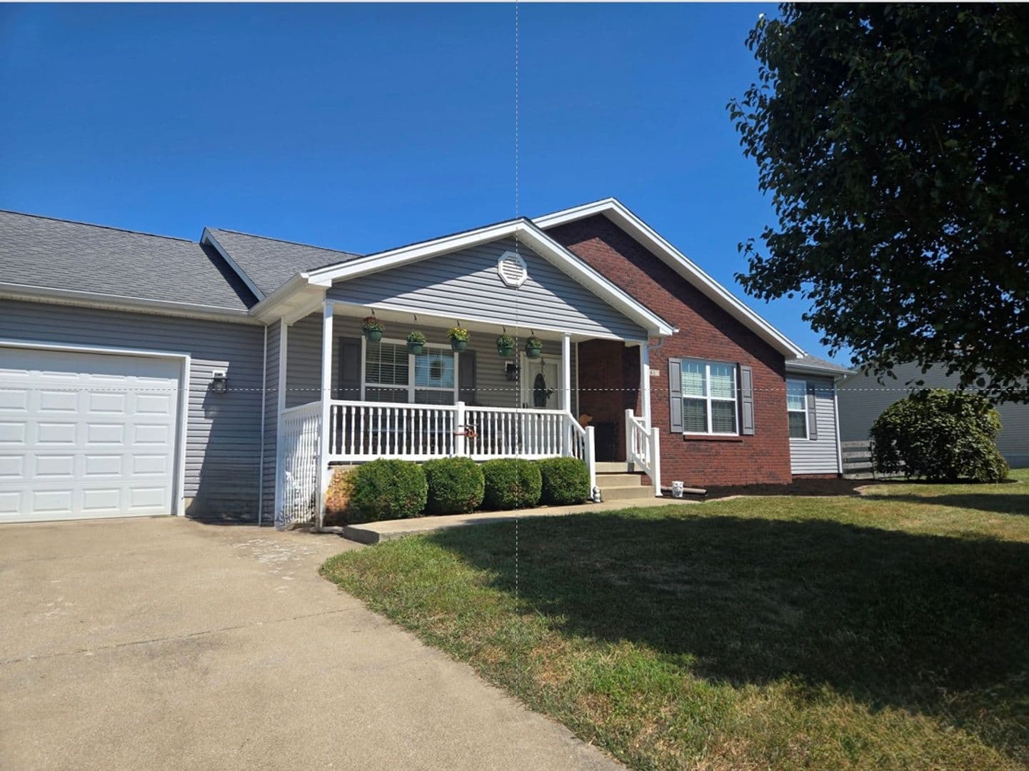 Rineyville House: 41 Collinbrook Drive