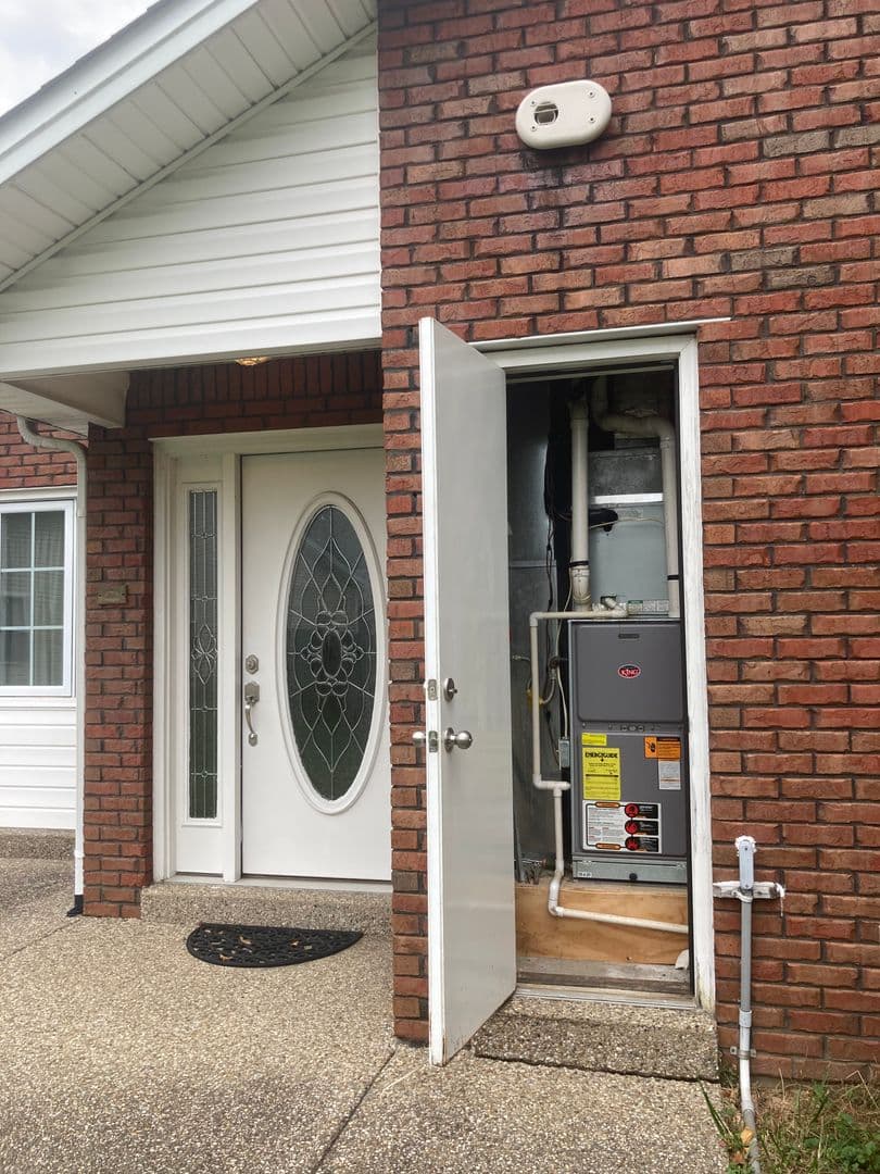 Elizabethtown Townhome: 106-A Walnut Trace Circle