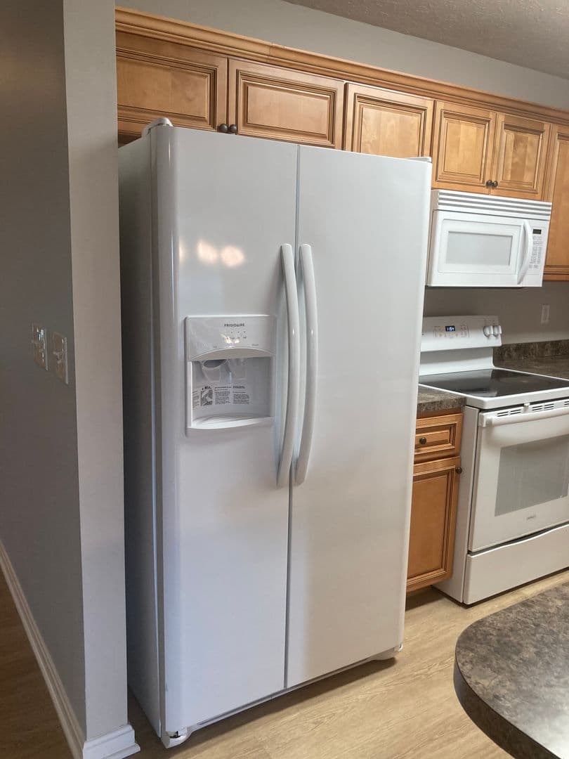 Vine Grove House: 205 Royal Birkdale Court