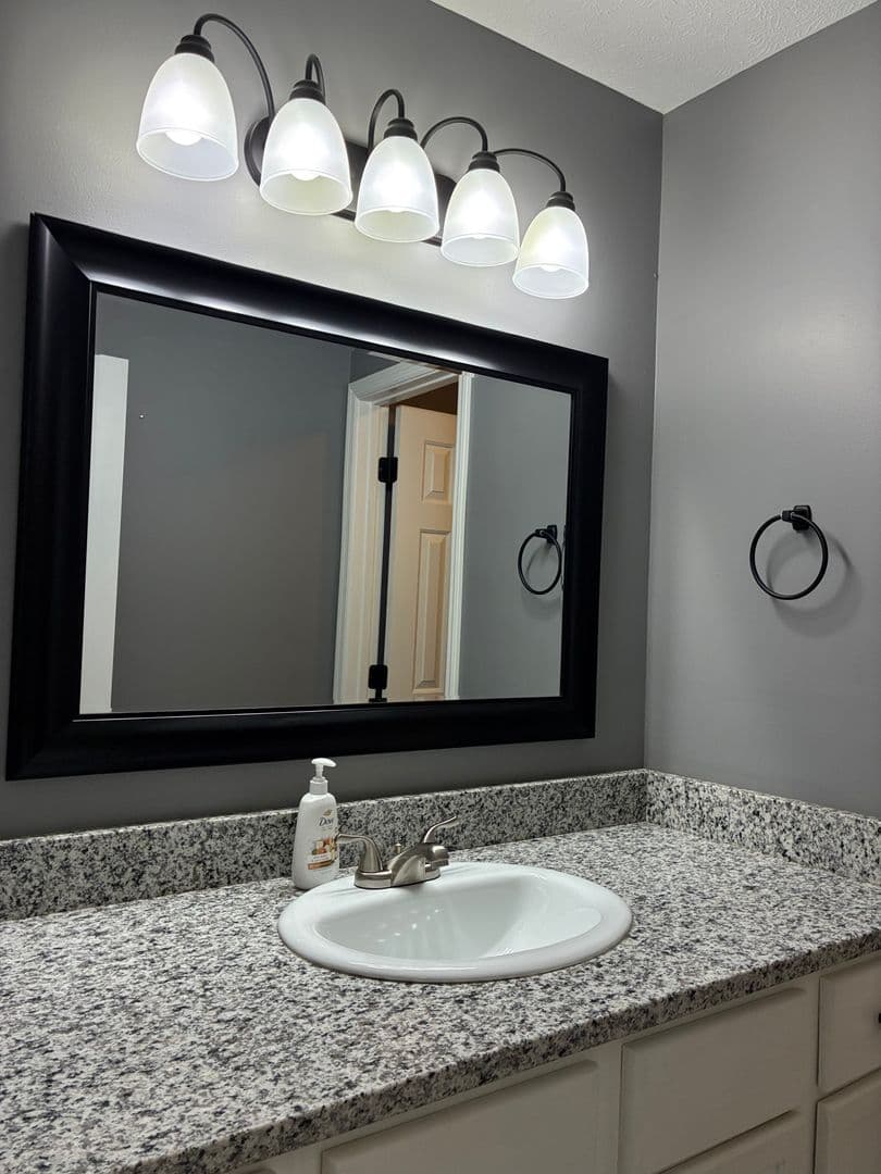 Radcliff House: 964 Timberwood Drive