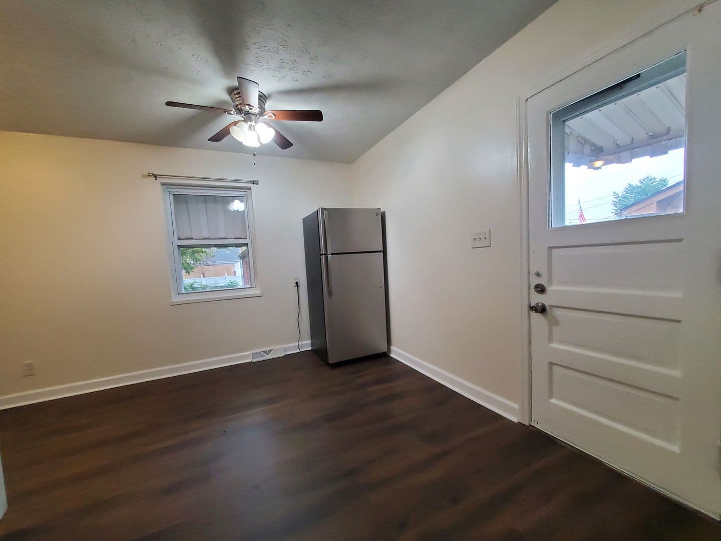 Dayton House: 4917 Lindbergh Blvd.