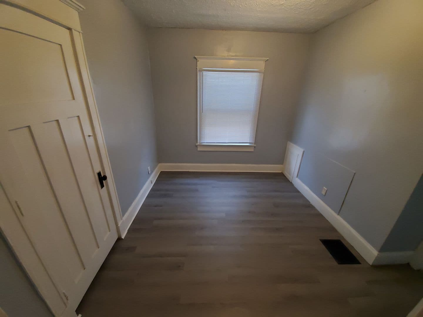 Dayton Apartment: 519 Homewood Ave.