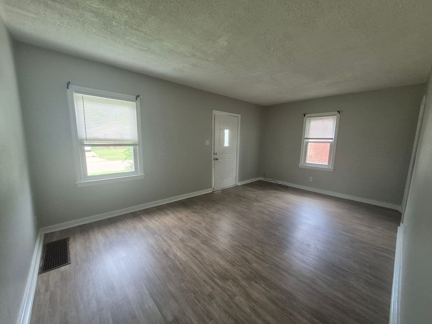Dayton House: 622 Crestmore Ave