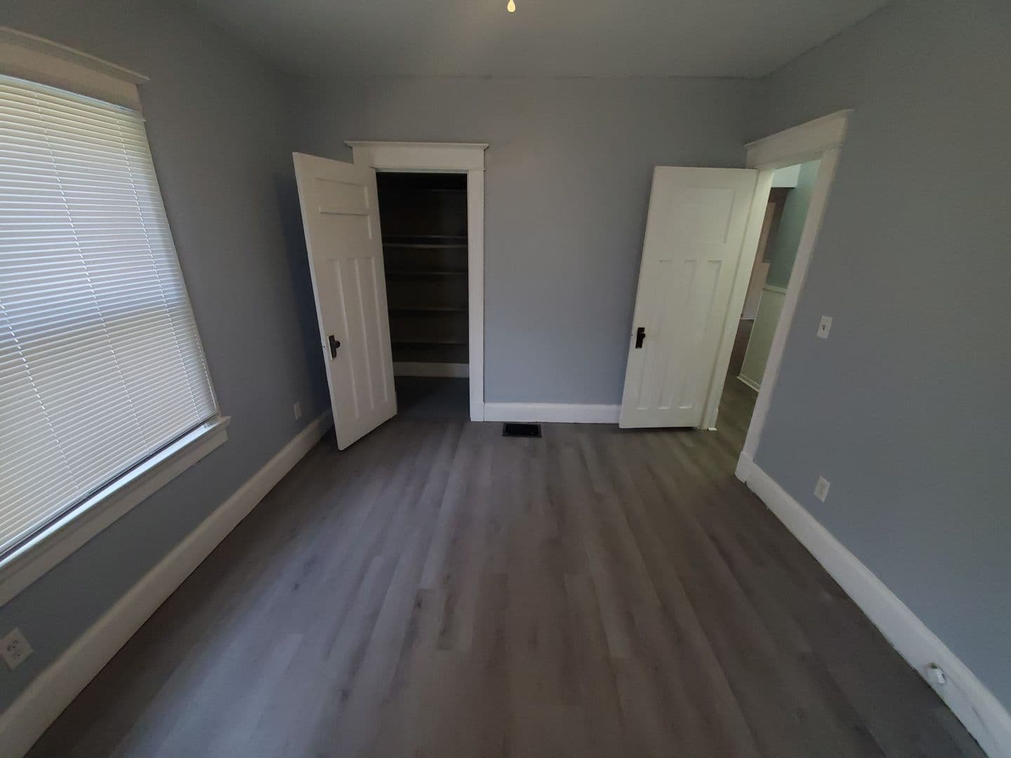 Dayton Apartment: 519 Homewood Ave.