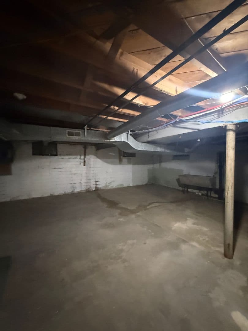 Dayton Apartment: 3659 Otterbein Ave.