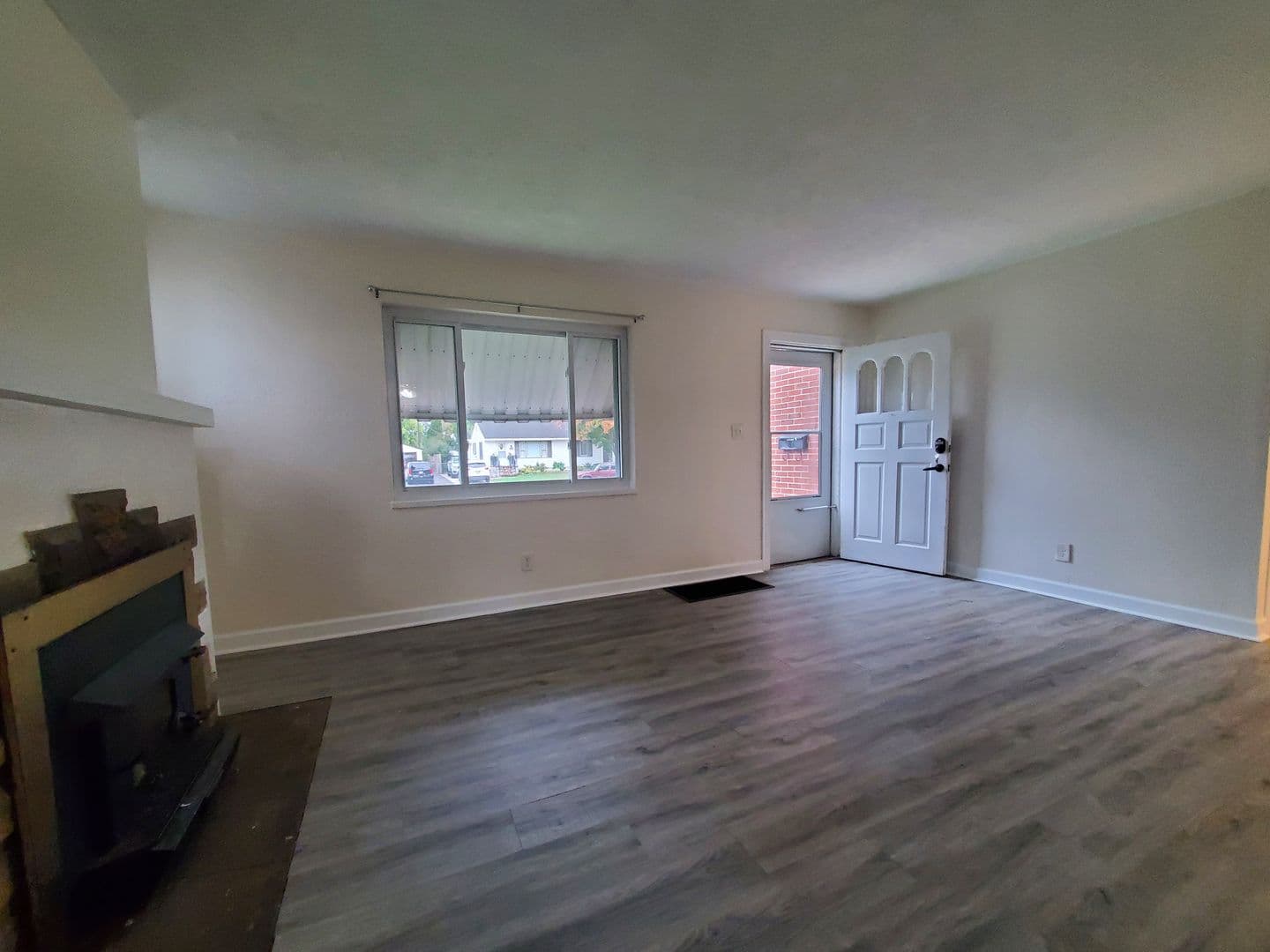 Dayton House: 4917 Lindbergh Blvd.