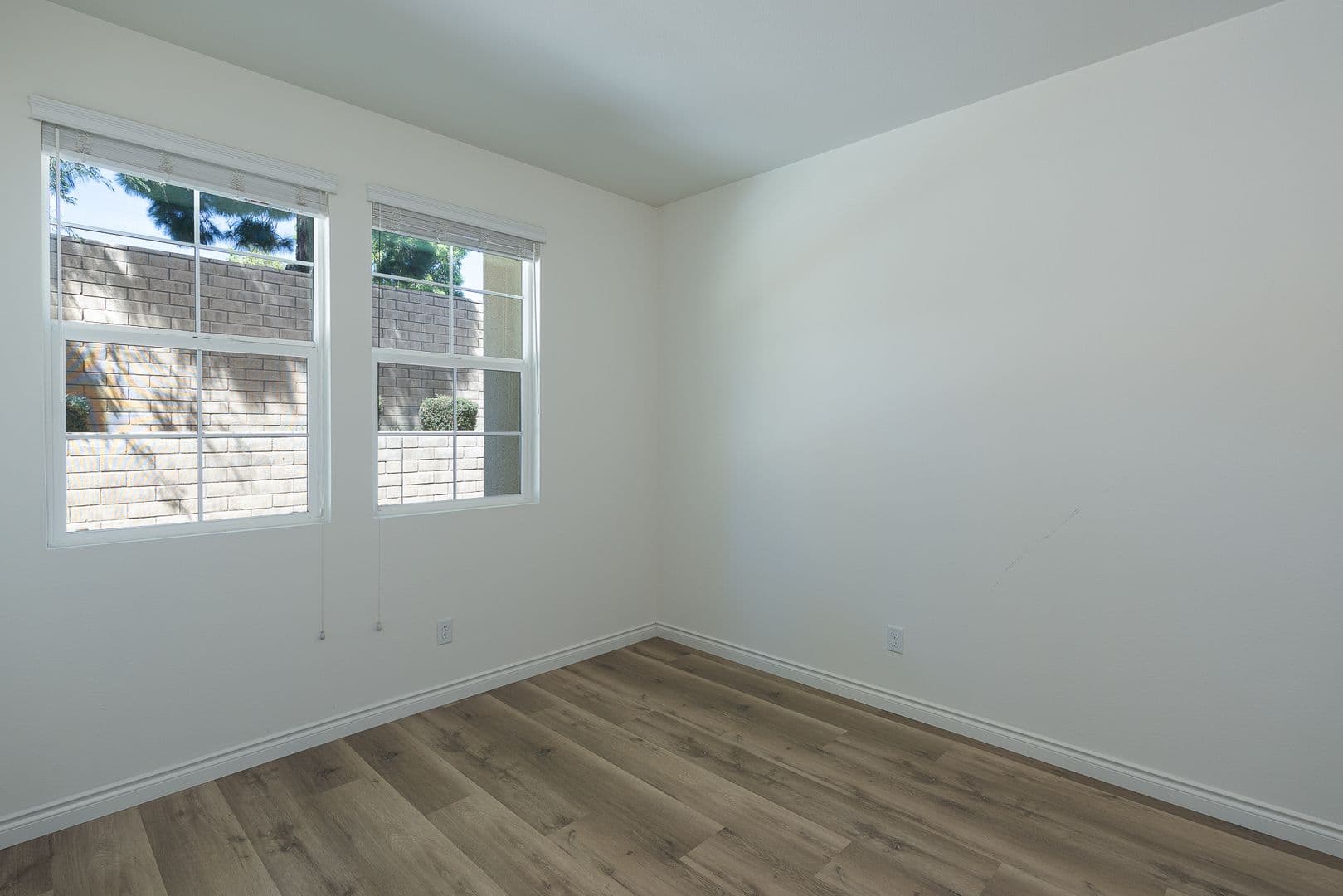 Camarillo House: 413 Castiano St