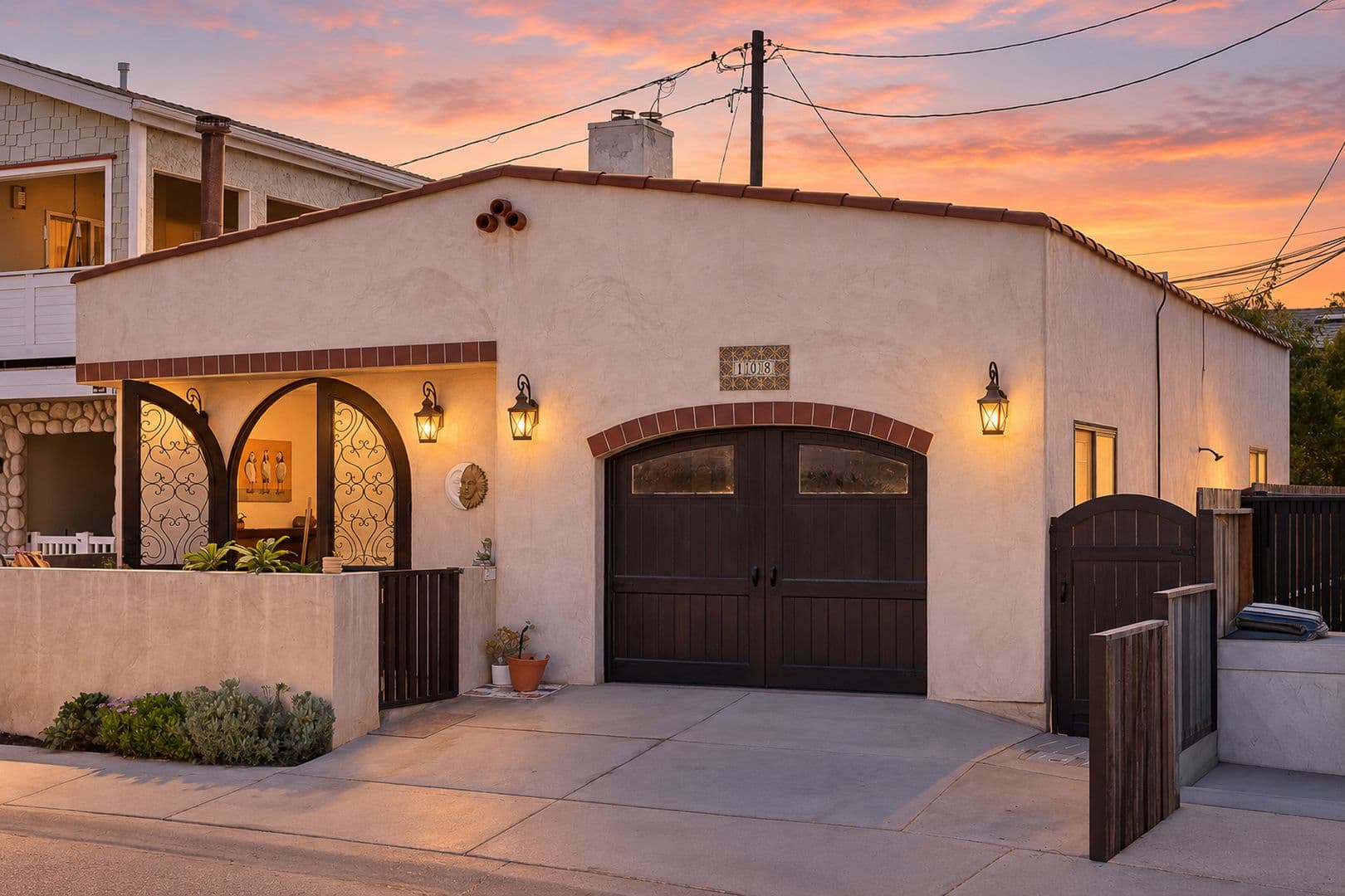 Oxnard House: 108 Eagle Rock Ave